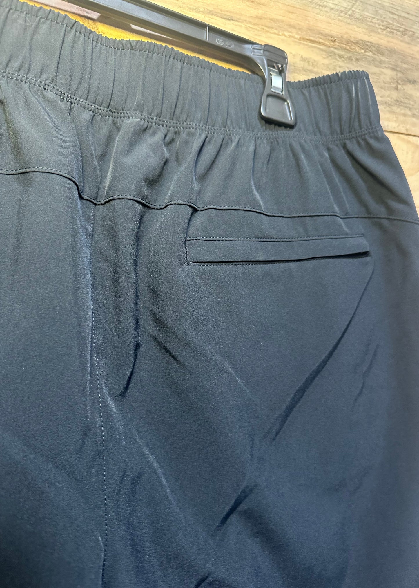 MEN'S 7" EVERYDAY SHORTS | BLACK