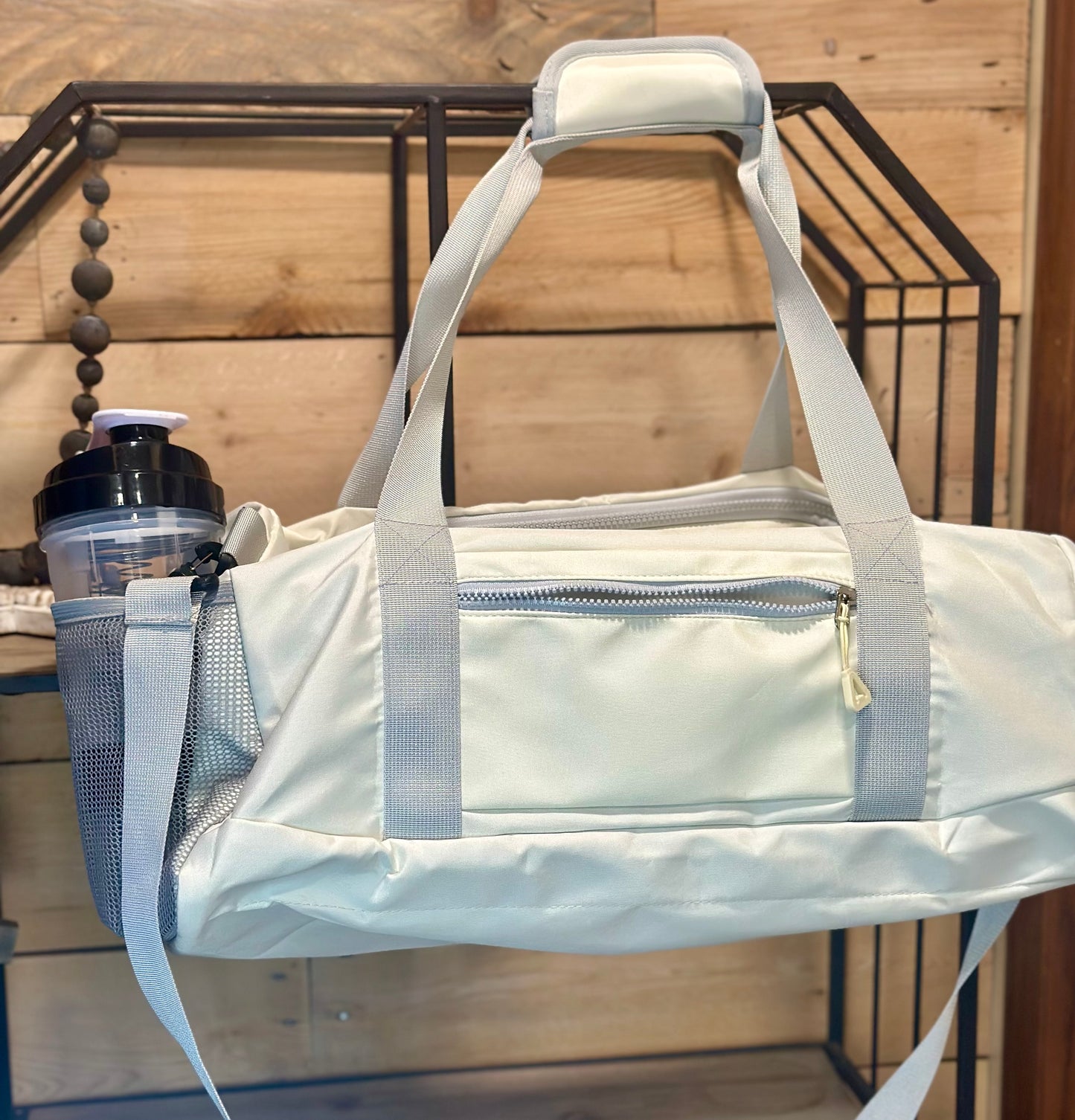 GYM BAG | OFF WHITE AND BLACK