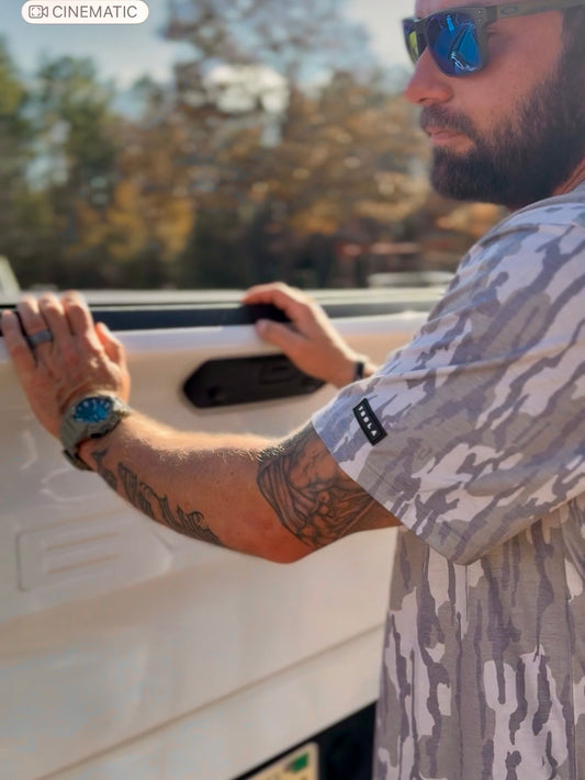 ESSENTIAL BOTTOMLAND TEE